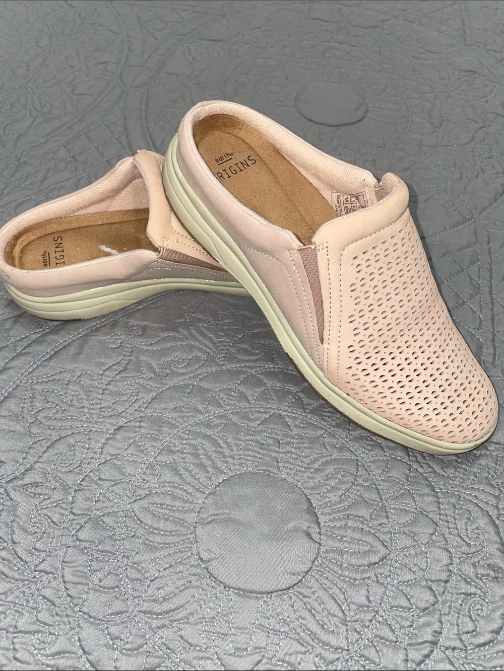Earth Origins Slip-On Mule sneakers Light Pink 6.5
